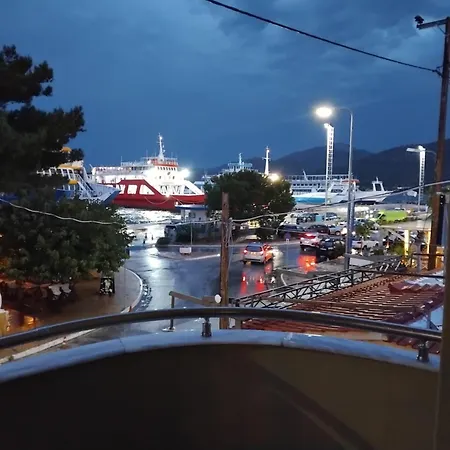 θωμαισ Apartamento *