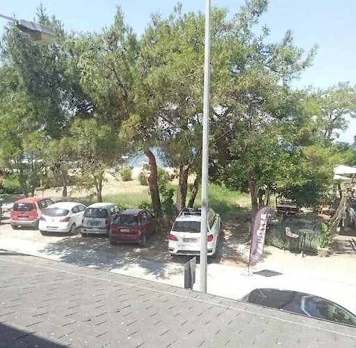 θωμαισ Glykadi